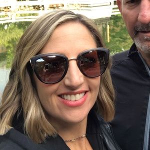 Meet your Posher, Amy